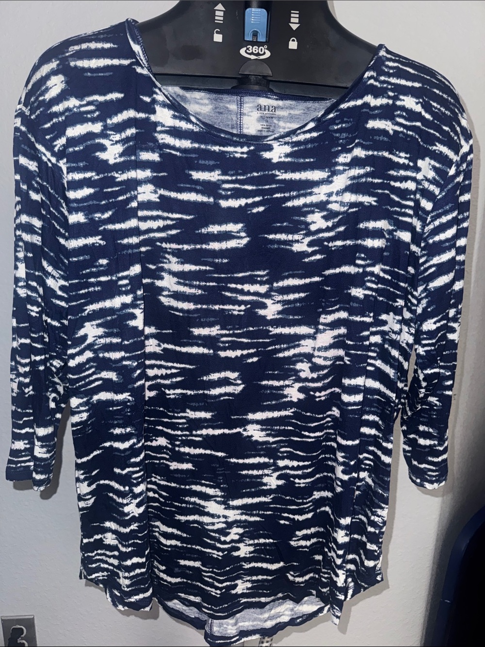a.n.a Navy and White Abstract Print Long Sleeve Tee